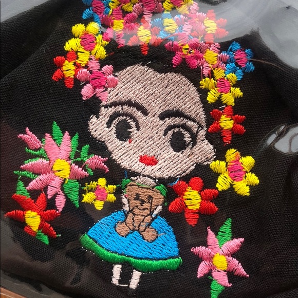 Embroidered Frida Artistuc colorful girl Face Mask - Picture 4 of 4